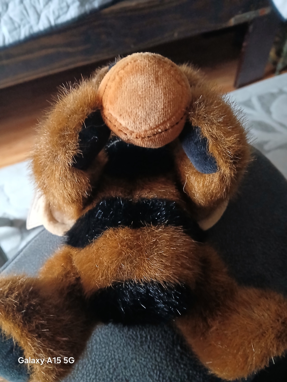Boyds Bears Brown Plush Bee Bear with Honey Pot - Picture 3 of 4